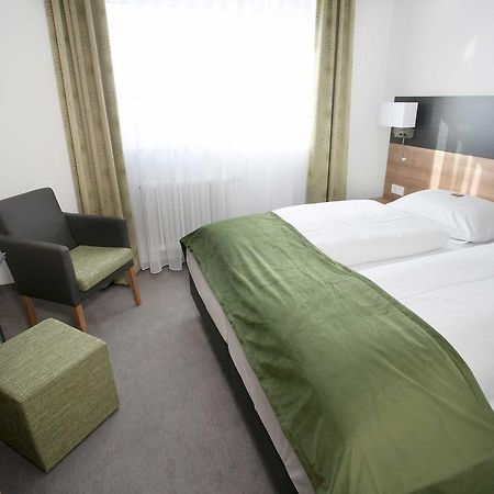 Hotel Kern Garni Walddorf  Esterno foto