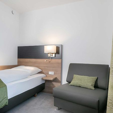 Hotel Kern Garni Walddorf  Esterno foto